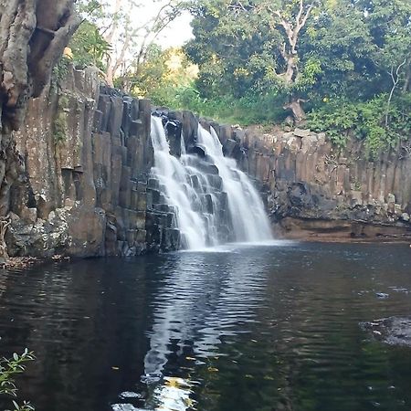 Residence Des Cascades Surinam Luaran gambar